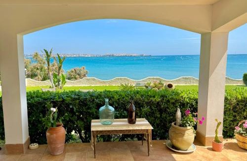 Syracuse Villa | Villa Incanto on the Sea