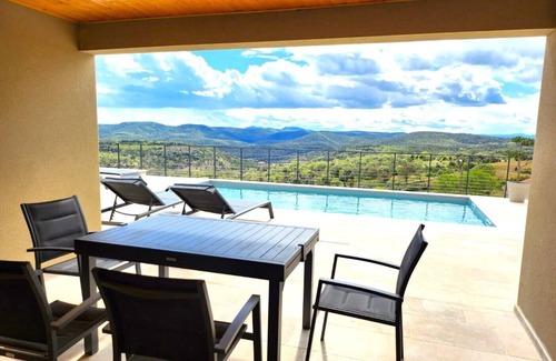 Orgnac-l'Aven House | Villa Indépendante - Piscine Privée - Clim - Vue Exceptionnelle