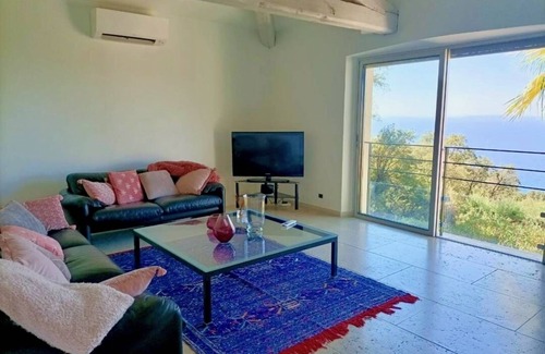 Le Rayol House | Villa Indépendante 4 Personnes Vue mer Panoramique, Terrasse et Jardin