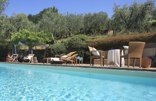 Nocchi House | Villa inthe countryside among the olive trees in Tuscany Lucca Versilia Camaiore