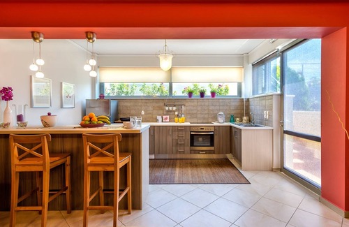 Platanias Villa | Villa Iokasti - 4 bedroom villa in Gerani with a heated pool close to the beach