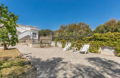 Maruggio Villa | Villa Iole by BarbarHouse