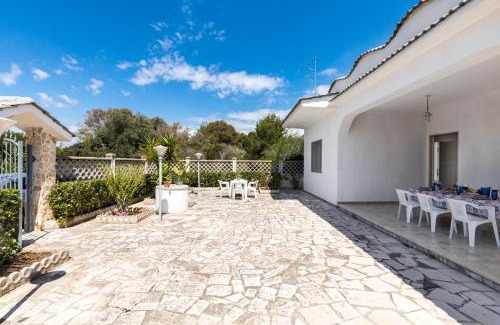 Maruggio Villa | Villa Iole by BarbarHouse