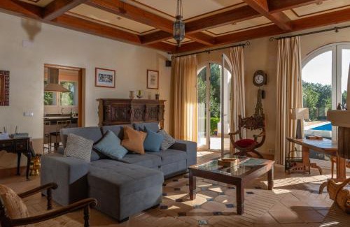 Benalup-Casas Vieja House | Villa Iris