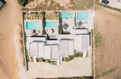 Plaka Villa | Villa Iris - Salinus Naxian Villas -Private Swimming Pool