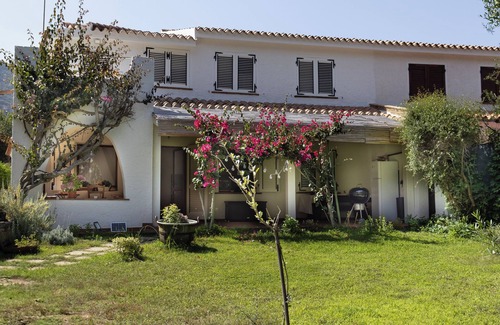 Santa Margherita di Pula Villa | Villa Siro Is Morus a few steps from the sea surrounded by greenery
