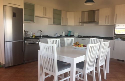 Al Jubeiha Villa | Villa Italia is a luxury villa , italian style with the charme