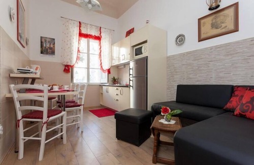 Pile Apartment | Villa Iveta - Two-Bedroom Apartment with Terrace and Sea View (Nikša)