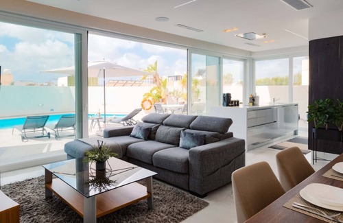 Tal-Ghoqod Villa | Villa Ixoria Unit 1 with Private Pool by ArcoBnb