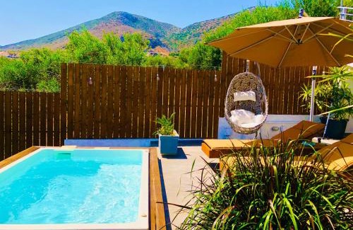 Hersonissos Centre Apartment | Villa Izabela Apartments with Private Pools