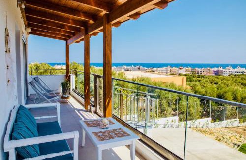 Hersonissos Centre Apartment | Villa Izabela Apartments with Private Pools