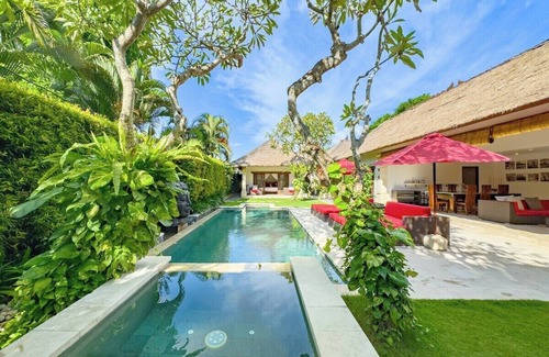 Dyanapura Villa | Villa Jaclan 4BR Private Pool VIlla by Villa Bugis