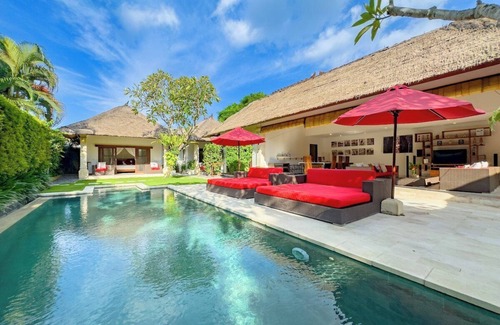 Dyanapura Villa | Villa Jaclan 4BR Private Pool VIlla by Villa Bugis