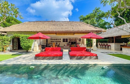 Dyanapura Villa | Villa Jaclan 4BR Private Pool VIlla by Villa Bugis