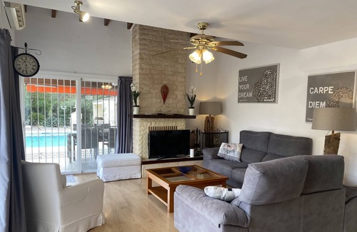 La Nucia Ski Chalet | VILLA JACQUELINE Relax Holidays