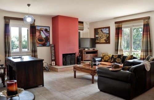 Limni House | Villa Jazz Rock with Large Private Pool