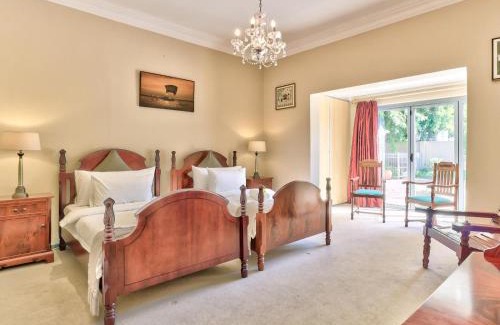 Kenilworth Apartment | Villa Jesdene