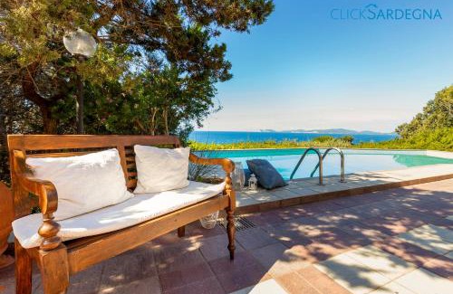 Alghero Villa | Villa Joie de Vivre Vista mare con piscina a sfioro per 6 persone