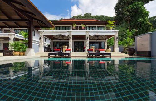 Patong Villa | Villa Kalim6