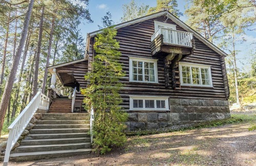 Itainen District House | Villa kallahti beach view helsinki by Interhome