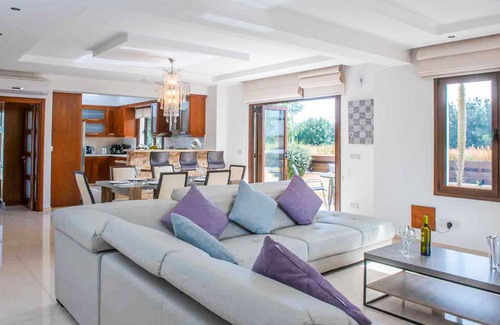 Latchi Villa | VILLA KALLIZONI, 4 bed With Private Pool