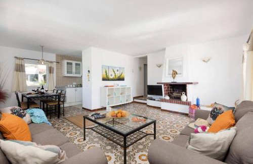 Cala en Porter Villa | Villa Karenessa by Villa Plus