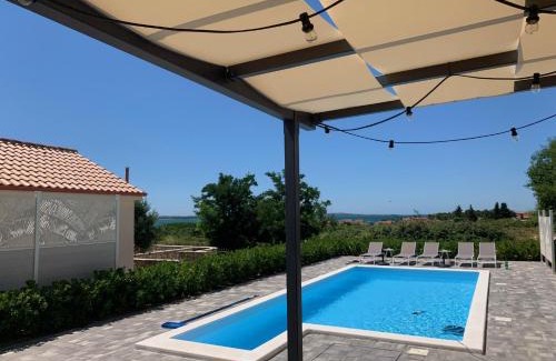 Vrsi Villa | Villa Katarina - großer Pool beheizt - Meerblick