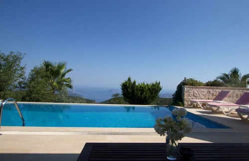 Kas Villa | Villa Katja, Yeniköy Kaş/Antalya Secluded beauty high above.