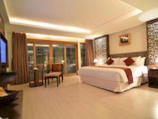 Petitenget Villa | Villa Kayu Raja