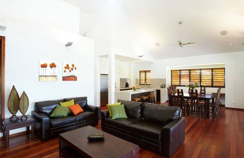 Horseshoe Bay House | Villa Kembali, Horseshoe Bay