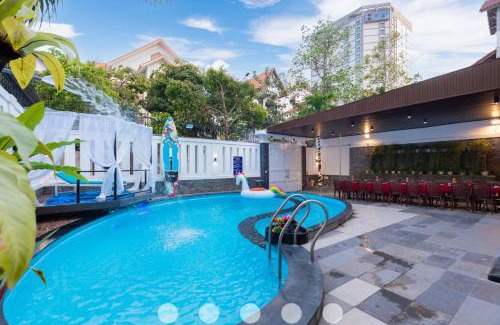 Thang Tam Villa | Villa Khu Biệt Thự KIM NGÂN bãi sau Xanh