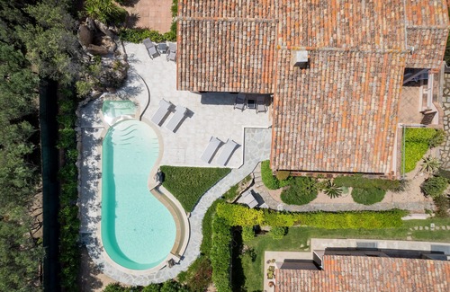 Porto San Paolo Villa | Villa Kiki - infinity pool overlooking Tavolara