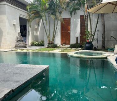Seminyak Villa | Villa KMea 4