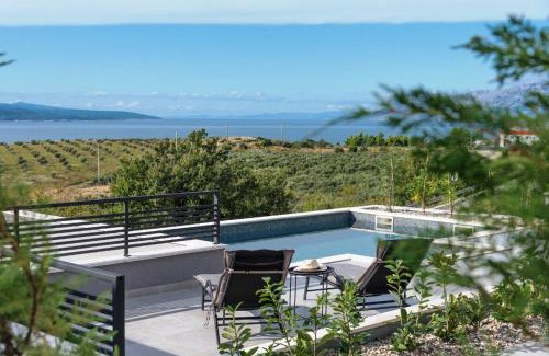 Makarska Villa | Villa Kuk with heated Pool Makarska