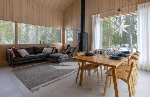 Akaslompolo Apartment | Villa Kuusi by HiYlläs