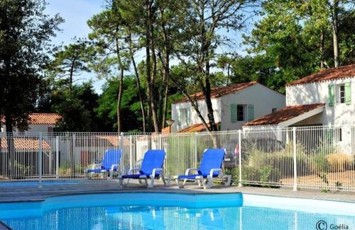 Les Conches House | Villa L'Acacias