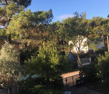La Tamarissiere Apartment | Villa L'Amiraute