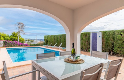 Benissa Coast Villa | Villa 'La Boniquesa' with Sea View, Wi-Fi and Air Conditioning