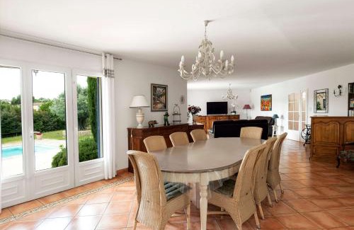 Carcassonne Villa | Villa La Cavayere swimming pool air conditioning