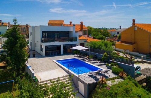 Skatari Villa | Villa La Perla by Villas Guide