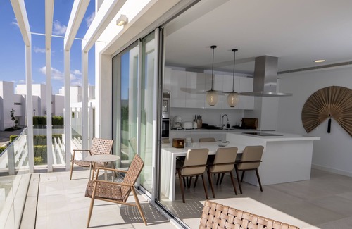 San Roque Villa | Villa "La Perla" Sotogrande/sea view/6 P/3 BR/since 2022/La Reserva Area