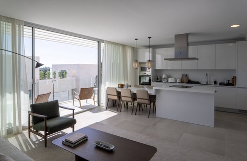 San Roque Villa | Villa "La Perla" Sotogrande/sea view/6 P/3 BR/since 2022/La Reserva Area