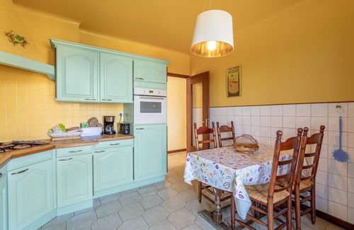 Ceret Villa | Villa ‘La Petite Colline À Céret’, mountain view, terrace, garden and Wi-Fi