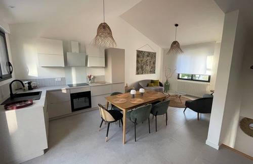 Jard-sur-Mer House | "Villa la plage" Renovated family villa in a quiet location 2 minutes' walk from the beach