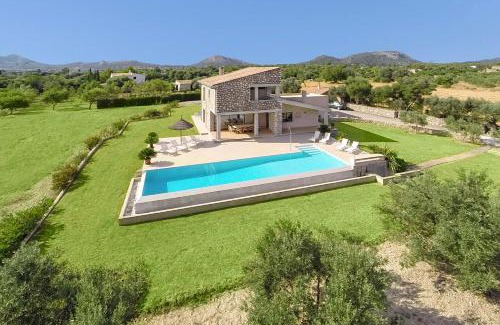 Pollensa Villa | Villa La Vinya Gran by Sealand Villas