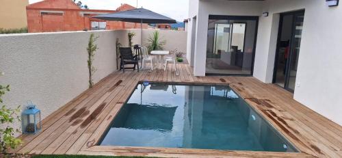 Olonzac Villa | VILLA lac de jouarres