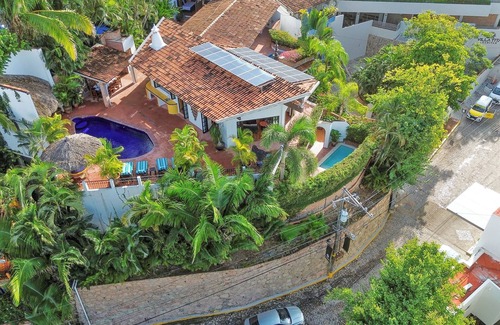 Amapas Villa | Villa Ladera - A lush and fully staffed oasis, moments from Los Muertos Beach