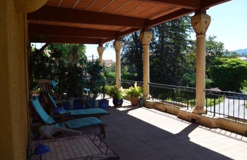 Prades Bed & Breakfast | Villa Lafabregue