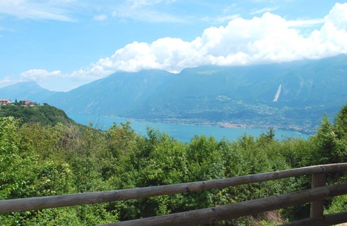 Tignale Villa | Villa Lago - Theater Home, with garage and beautiful lake view