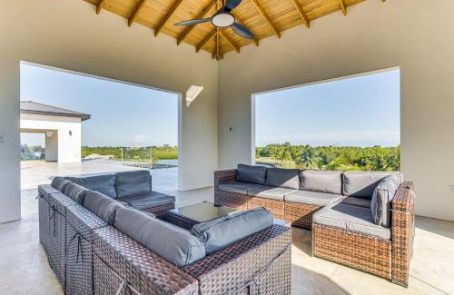 Cocoplum Villa | Villa Laguna at Beyond the Blue